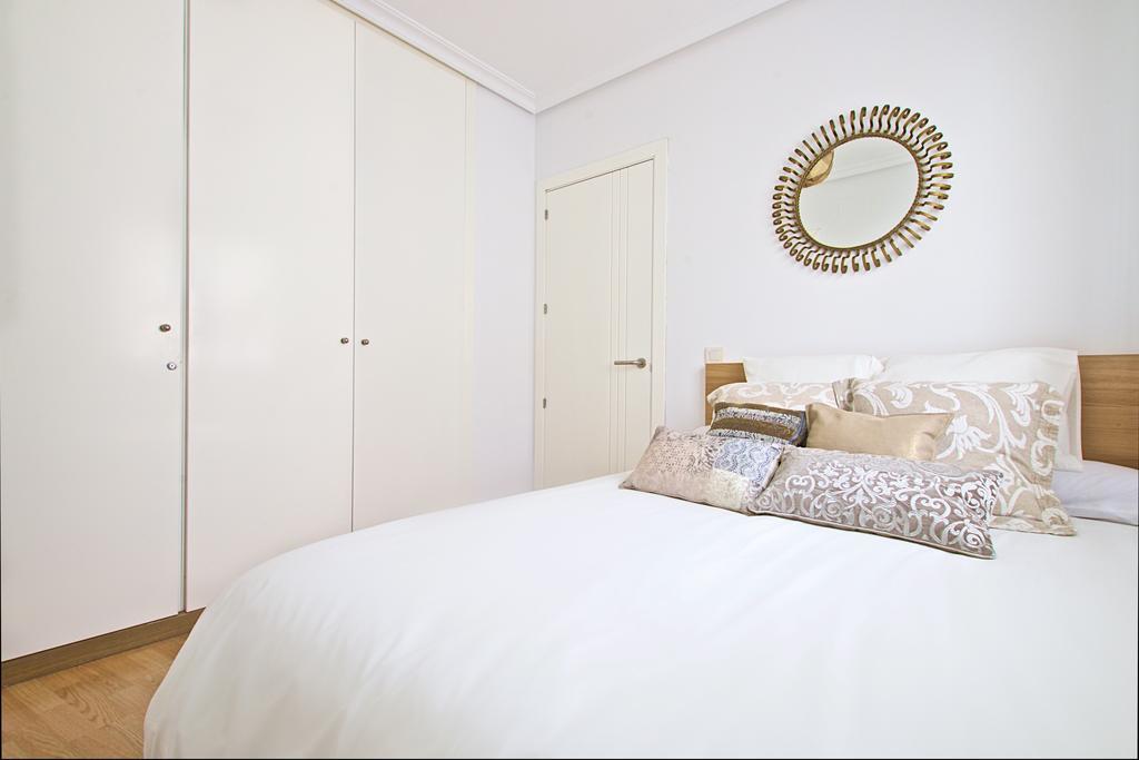 Habitat Apartments Latina Madrid Camera foto