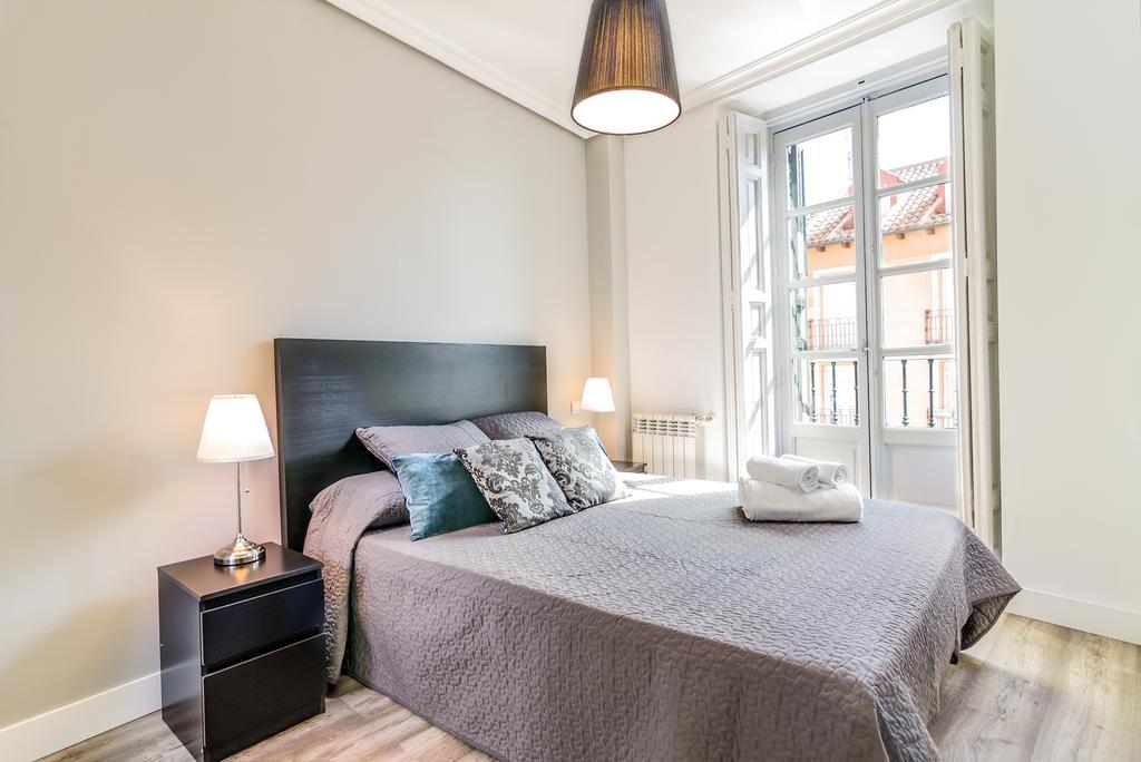 Habitat Apartments Latina Madrid Camera foto